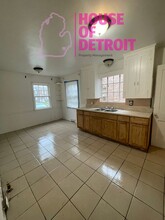 16217 Robson St in Detroit, MI - Building Photo - Building Photo