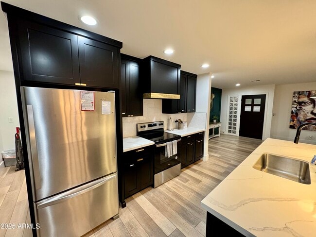property at 8507 E Bonnie Rose Ave