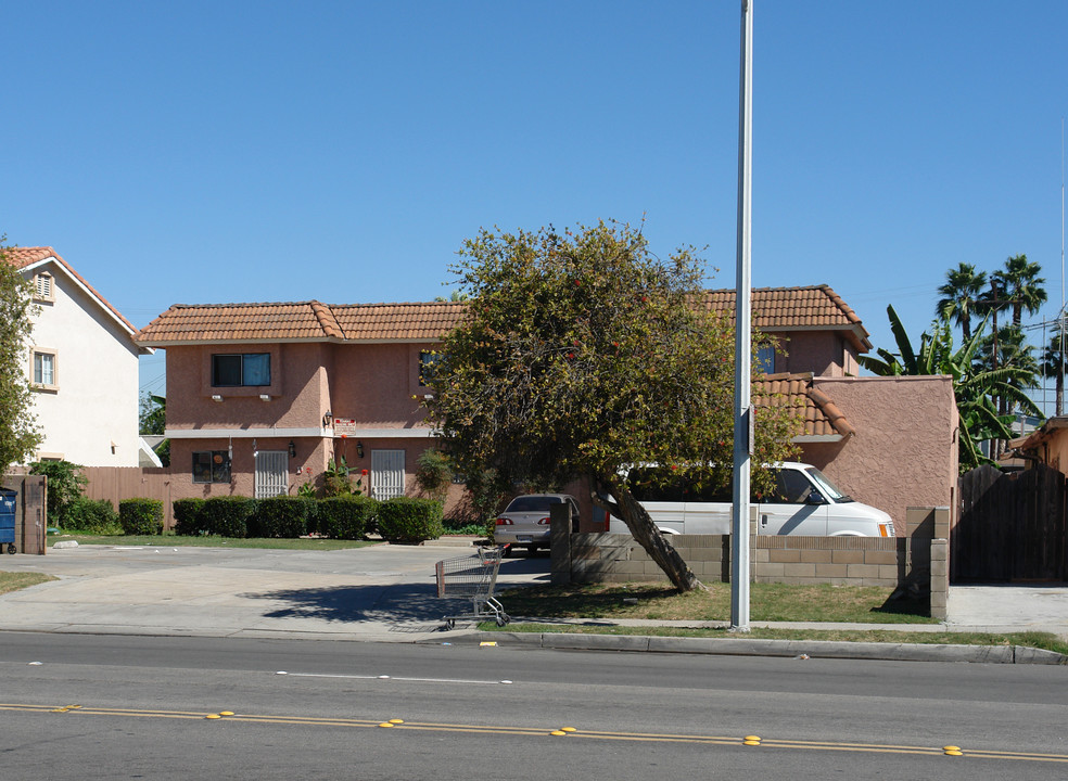 13816 Edwards St in Westminster, CA - Building Photo