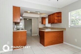 22458 SW 56th Ave in Boca Raton, FL - Foto de edificio - Building Photo