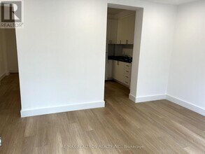 1293 Gerrard St E in Toronto, ON - Building Photo - Building Photo