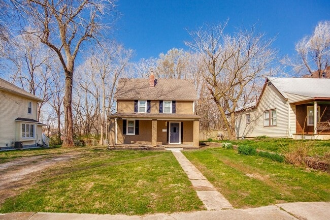 property at 110 S Park Ave