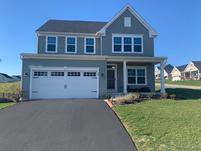 29 Lady Harrington Dr
