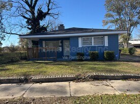716 S Washington St in Rocky Mount, NC - Building Photo