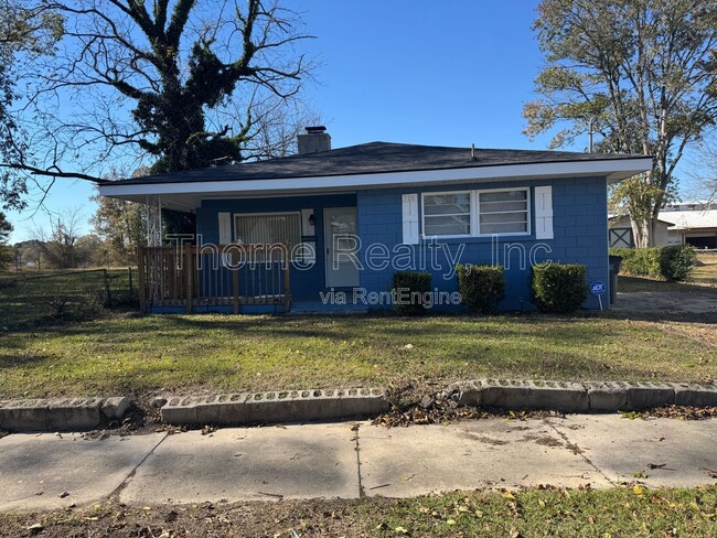 property at 716 S Washington St