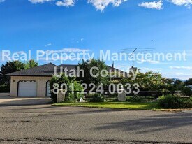675 Park Dr in Elk Ridge, UT - Building Photo