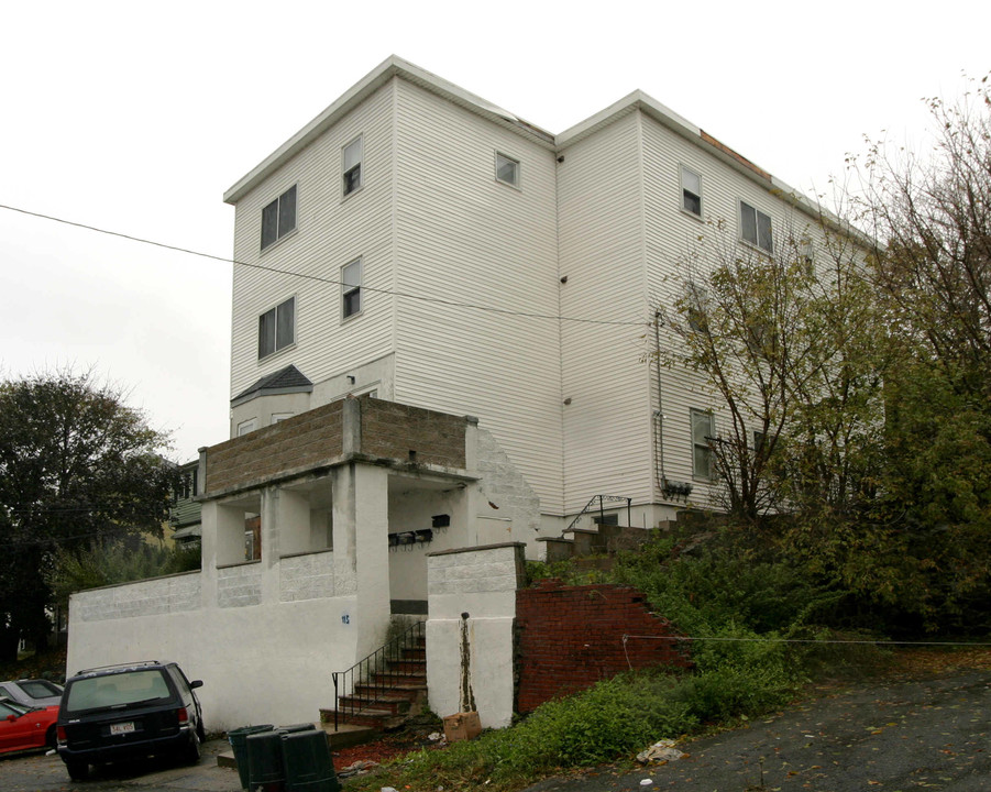 115 Pearl Ave in Revere, MA - Building Photo