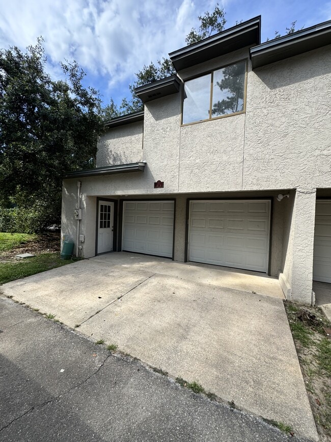 property at 1313 Airport Dr