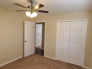 4272 Hartland Rd in Lenoir, NC - Building Photo - Building Photo