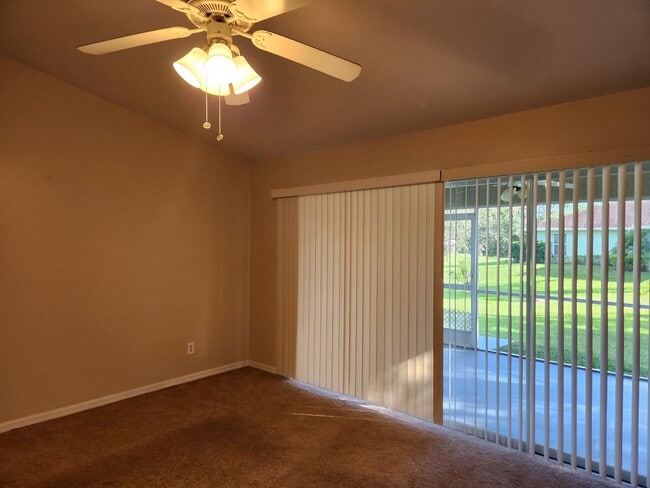 1224 Bayou St E in Lehigh Acres, FL - Building Photo - Building Photo