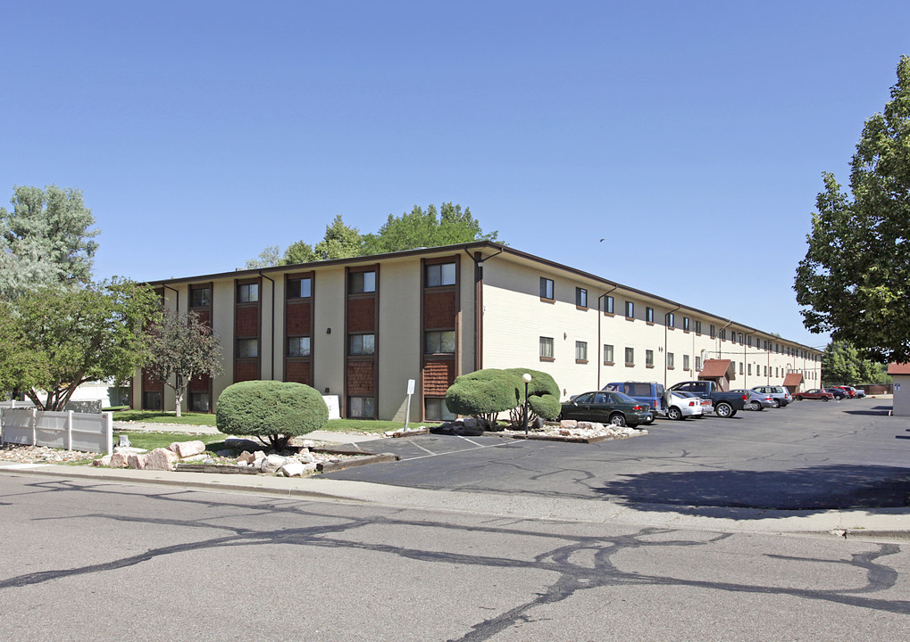 Cimarron Square Condominiums in Pueblo, CO - Building Photo