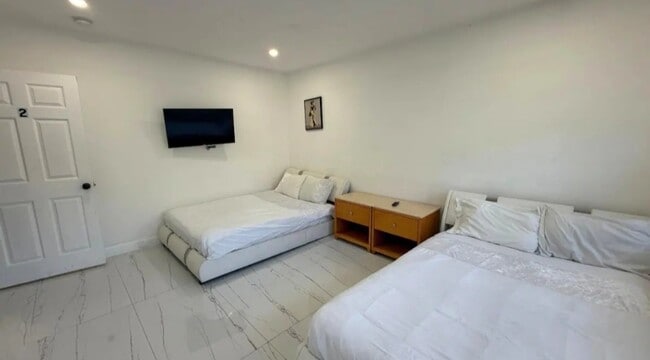 property at 1260sw SW 32nd St