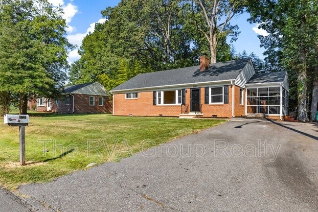 6220 Debora Dr in Richmond, VA - Building Photo - Building Photo