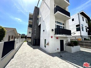 3414 London St in Los Angeles, CA - Building Photo - Building Photo