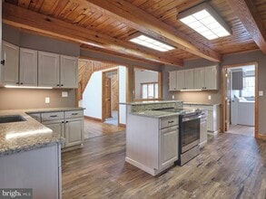 1296 Durham Rd in Buckingham, PA - Building Photo - Building Photo