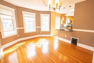 25 Cutter St in Belmont, MA - Building Photo - Building Photo