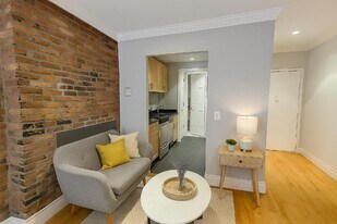 40 Avenue B, Unit 3E in New York, NY - Building Photo