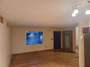 2114 Huntington Rd in Dover, PA - Building Photo - Building Photo