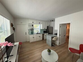 1315 SE 2nd St in Fort Lauderdale, FL - Building Photo - Building Photo