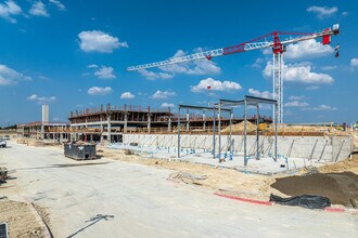 Crestview Apartments in Allen, TX - Foto de edificio - Building Photo