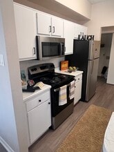 White Oak Apartments in Conroe, TX - Foto de edificio - Building Photo