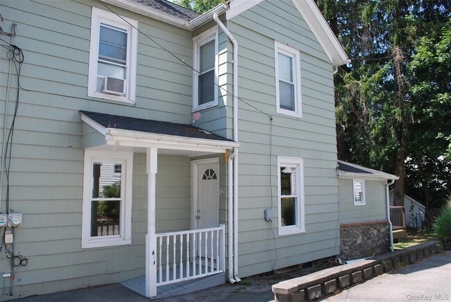 property at 12 John St