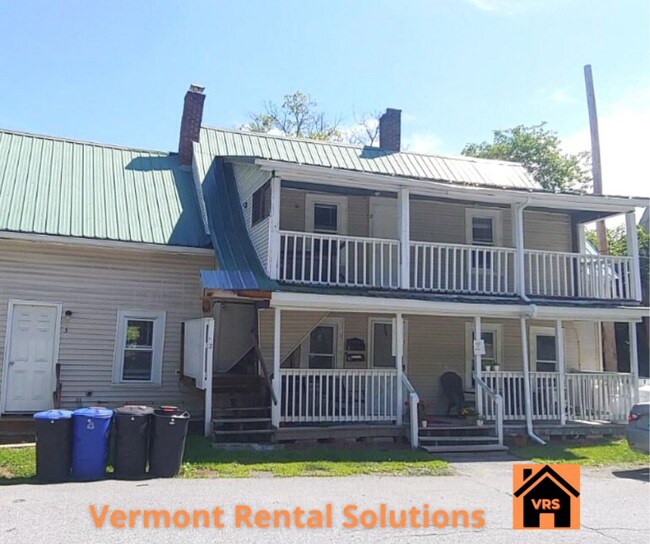 13 Foster St-Unit -1 in Barre, VT - Building Photo - Building Photo