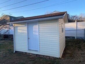 521 Lee Cir in Johnson City, TN - Building Photo - Building Photo