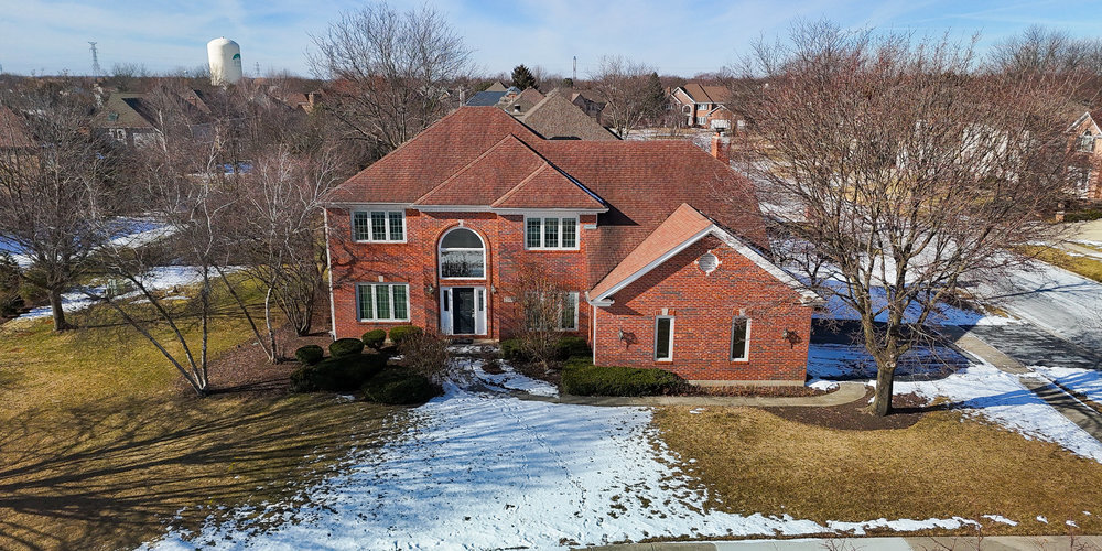 1509 Frenchmans Bend Dr in Naperville, IL - Building Photo