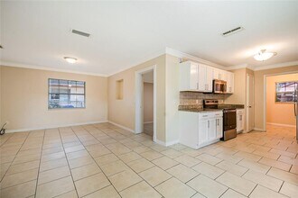 908 Van Lieu St in Kissimmee, FL - Building Photo - Building Photo