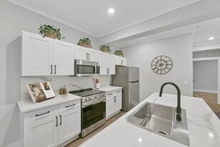 Pointe Grand Cartersville in White, GA - Building Photo