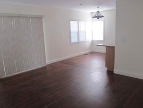 243 Steffan St in Vallejo, CA - Building Photo - Building Photo