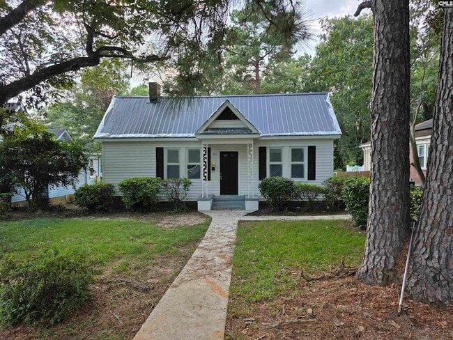 property at 3511 Abingdon Rd