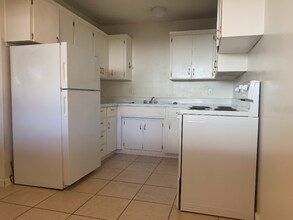 630 W 4th St in Chico, CA - Building Photo - Building Photo