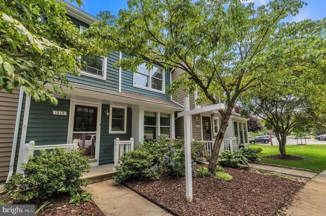 property at 1518 Poplar Grove Dr