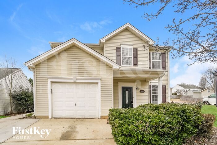 6070 Glen Way Dr in Winston-Salem, NC - Building Photo