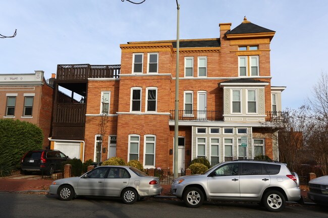 600 9th St NE in Washington, DC - Building Photo - Building Photo
