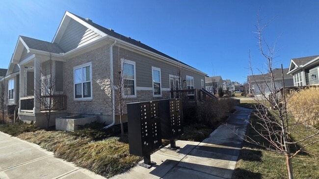 15824 Riley St in Overland Park, KS - Building Photo - Building Photo