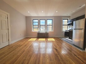 600 Salem Ave in Elizabeth, NJ - Building Photo