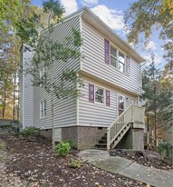 6422 English Oaks Dr in Raleigh, NC - Building Photo