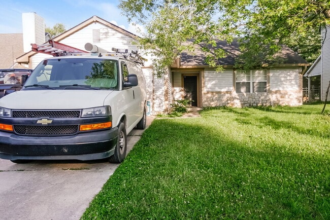 property at 2940 Greenview Way