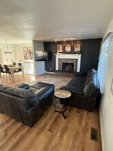 7923 S Carr Ct in Littleton, CO - Foto de edificio - Building Photo