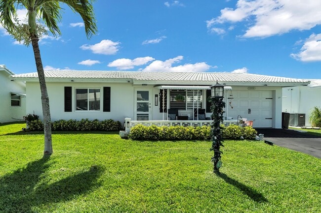 1109 SW 17th St in Boynton Beach, FL - Building Photo - Building Photo
