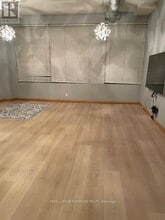 188 Eglinton Ave E in Toronto, ON - Building Photo - Building Photo