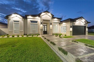 9813 N 24th St in McAllen, TX - Building Photo - Building Photo