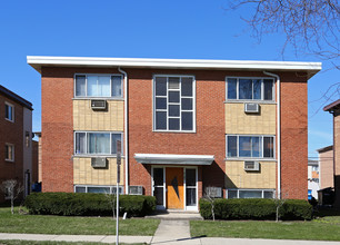 6140 Gage St in Des Plaines, IL - Building Photo - Building Photo