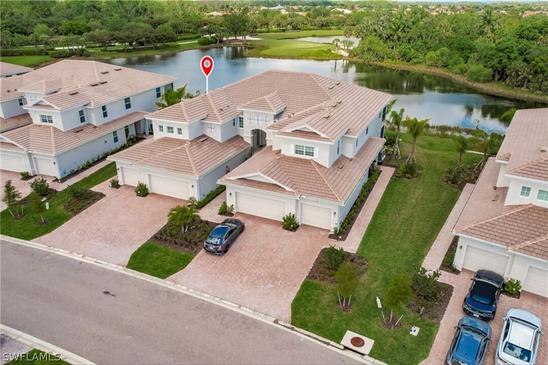 3760 Pebblebrook Ridge Ct-Unit -101 in Ft. Myers, FL - Foto de edificio