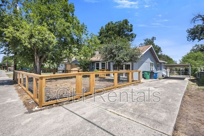 915 Canton in San Antonio, TX - Building Photo - Building Photo