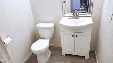 860 N McQueen Rd in Chandler, AZ - Building Photo - Building Photo