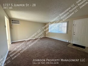 1727 S Juniper St in Nampa, ID - Building Photo - Building Photo